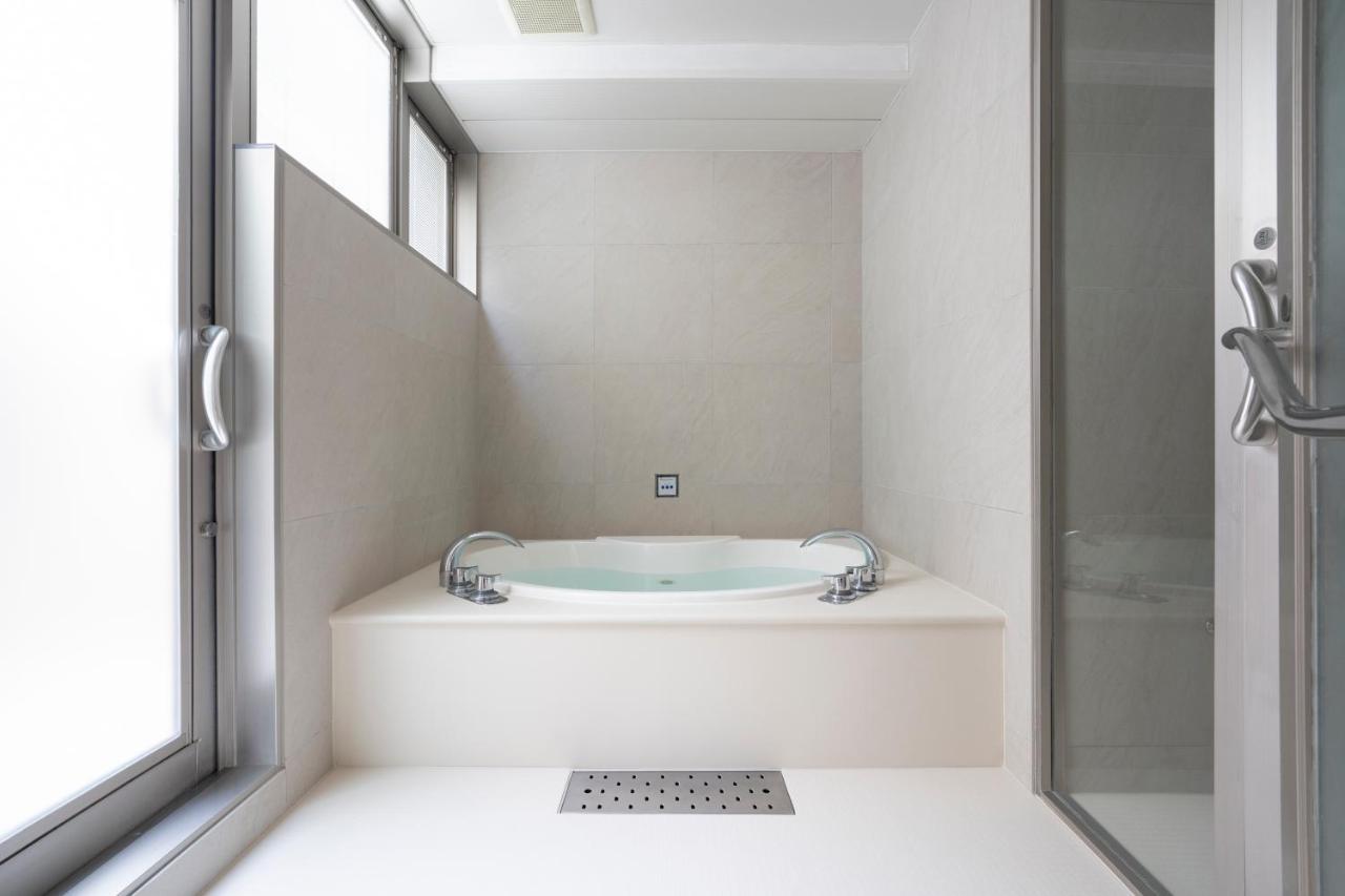 Hotel Hisoca Ikebukuro Токіо Екстер'єр фото